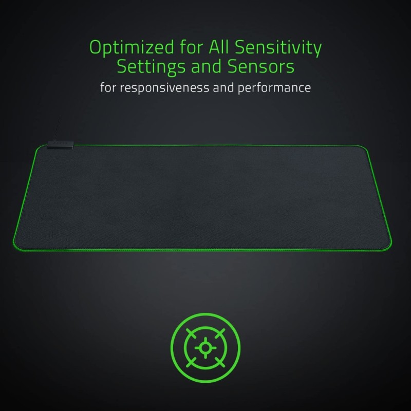 Razer Goliathus Extended Chroma Gaming Mouse Mat - Balanced Control - Black Razer Goliathus Extended Chroma Gaming Mouse Mat - Balanced Control - Black