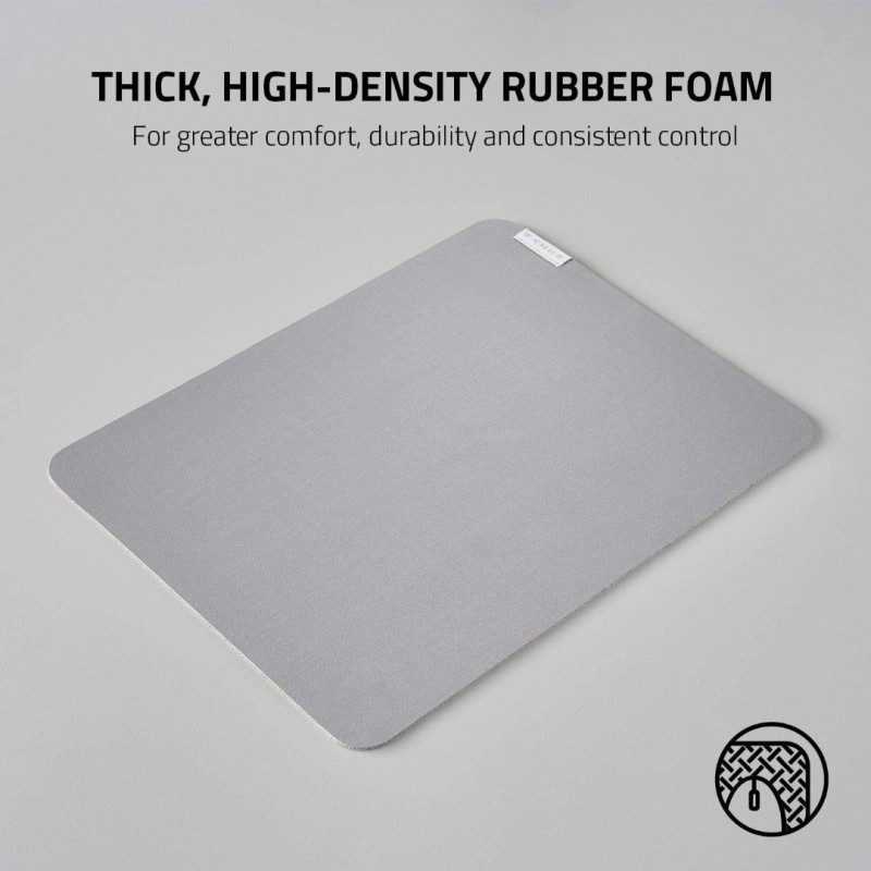 Razer Pro Glide: Thick, High-Density Foam - Non-Slip Base - Textured Micro-Weave Cloth Surface - Medium Razer Pro Glide: Thick, High-Density Foam - Non-Slip Base - Textured Micro-Weave Cloth Surface - Medium
